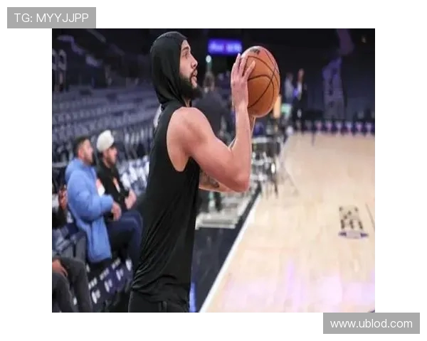 76人官方宣布佩恩重返球队将身披20号球衣再战NBA